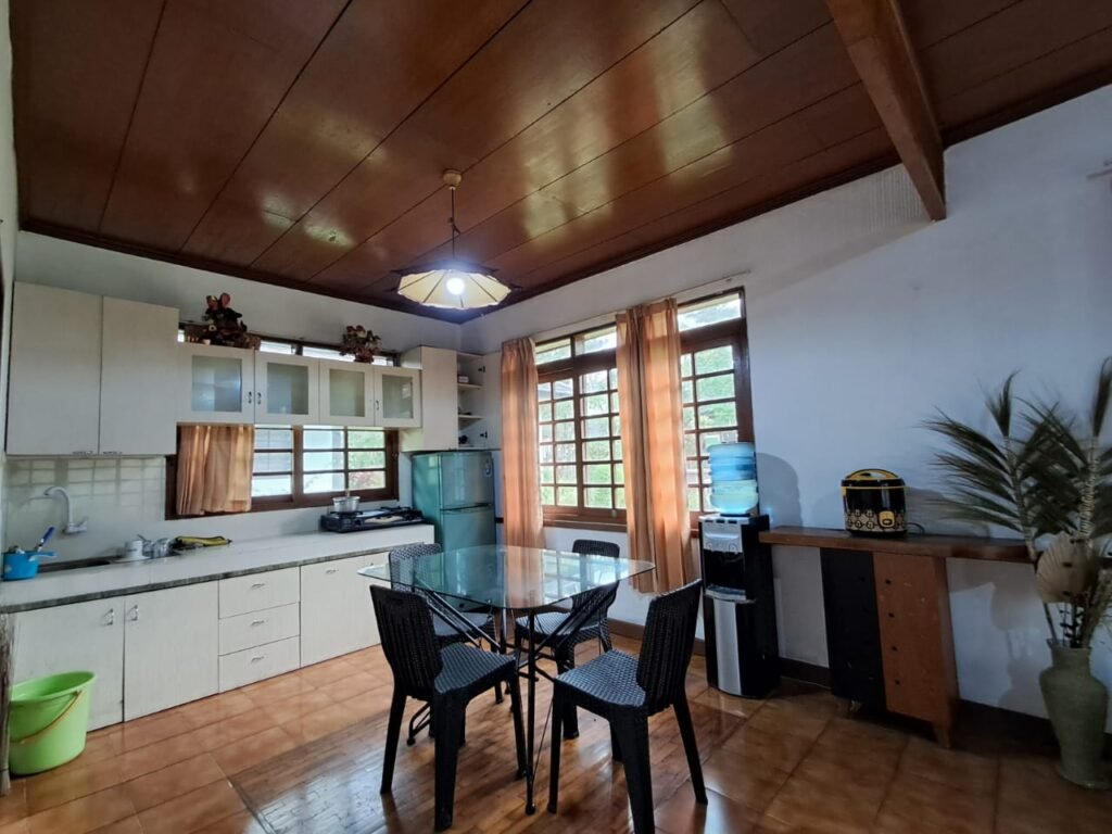 Private Villa Kota Bunga Puncak , 3 Kamar foto 7