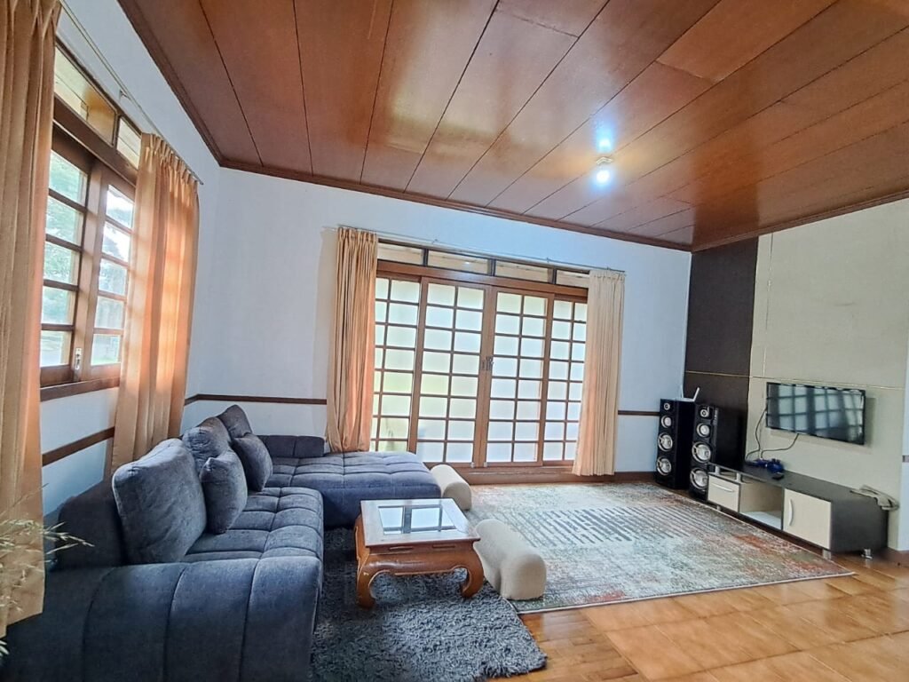 Private Villa Kota Bunga Puncak , 3 Kamar foto 8